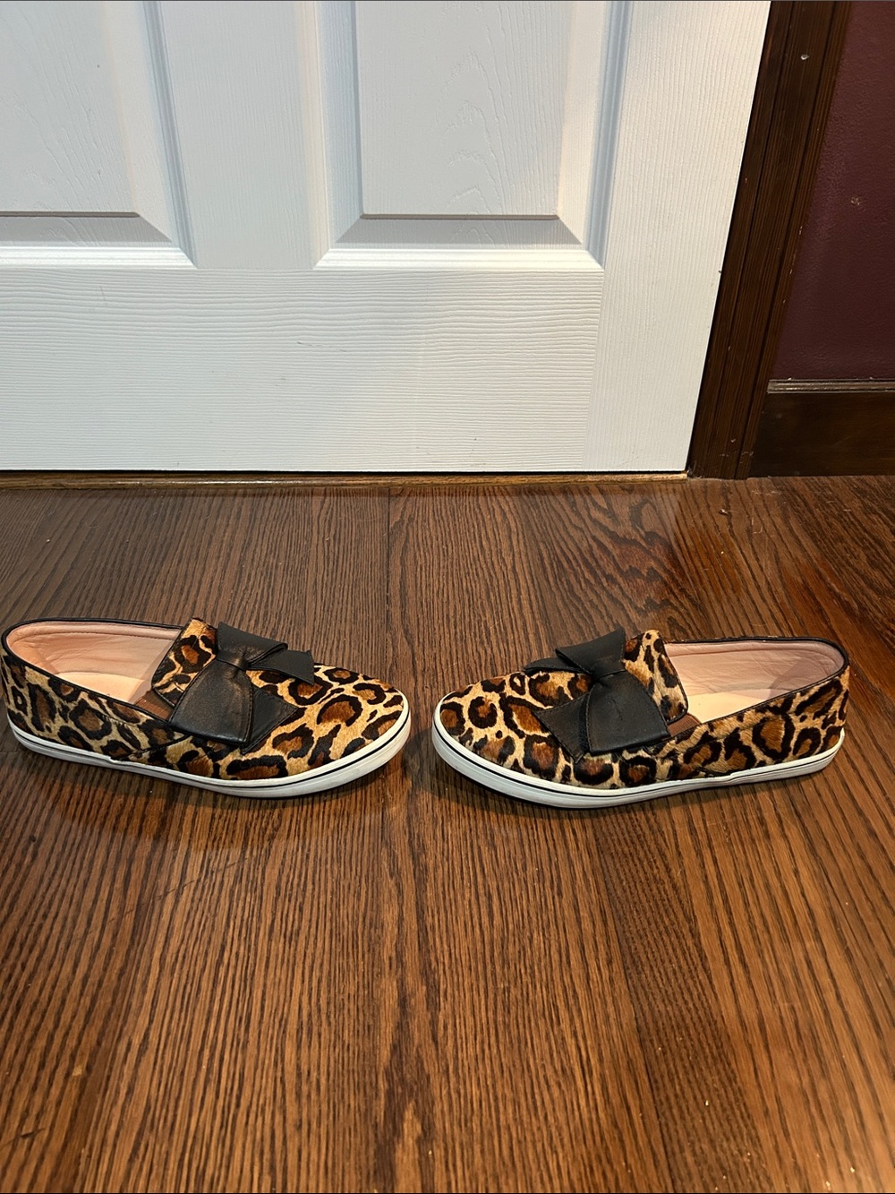 kate spade Leopard Print Slip-On Flats with Black Bow flat slip on shoes sz 9 - Picture 2 of 8